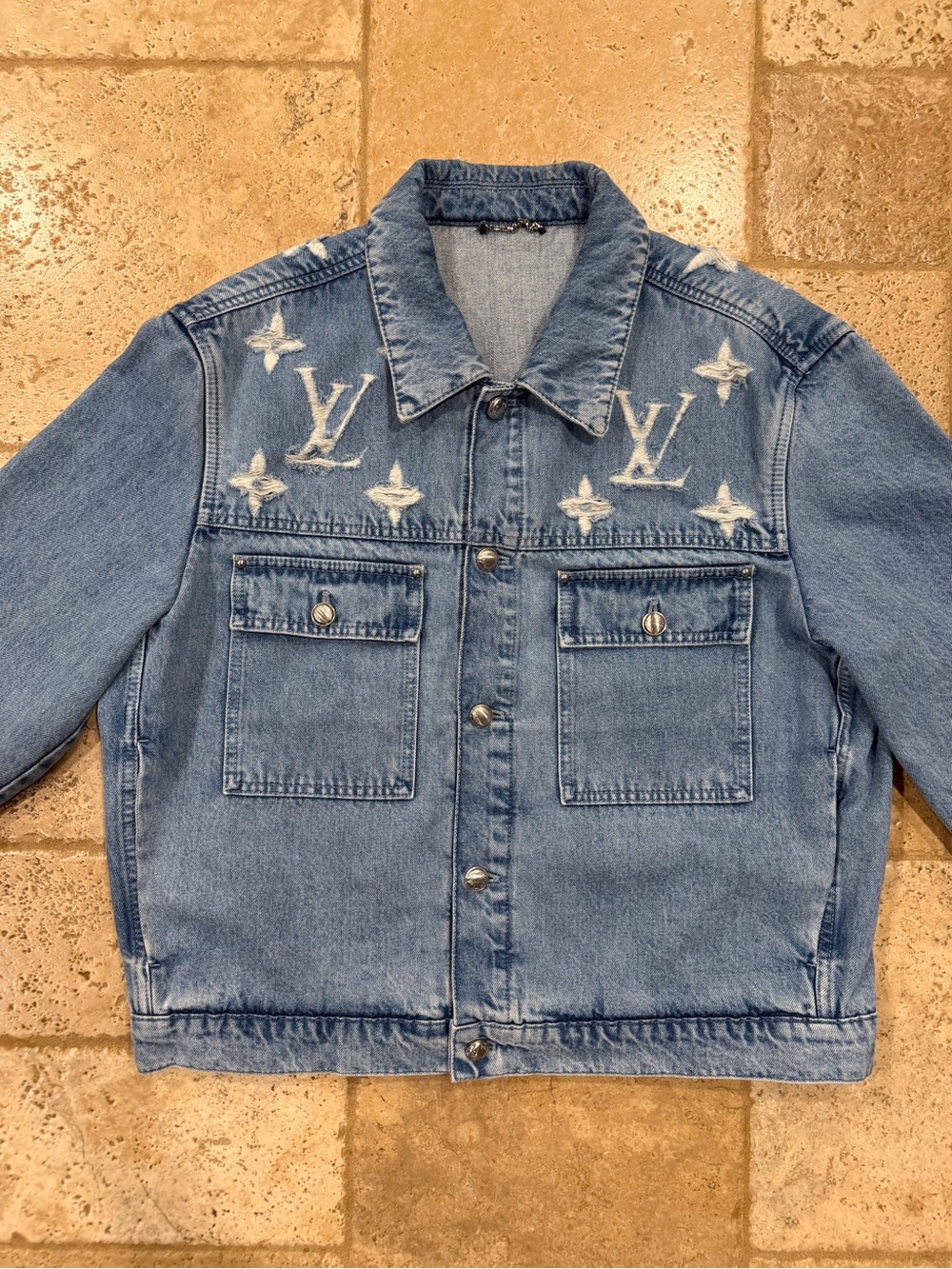 Louis Vuitton SS25 Frayed / Distressed Monogram Blue Denim Trucker Jacket - Picture 7 of 16